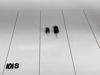 11-15 CHEVROLET VOLT CILINDRO CERRADURA PUERTA LADO CONDUCTOR DELANTERO IZQUIERDO CON LLAVE OEM Foto 1 de 4