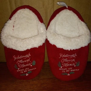 Hallmark Channel Joy to My World flauschige Slipper Hausschuhe Weihnachten klein - Bild 1 von 5