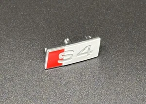 Audi A4 S4 steering wheel S4 Logo Badge Emblem Original New 8K0419685 - Bild 1 von 2