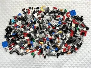 LEGO Bulk Lot 550+ Assorted Modified Specialty Plates, Star Wars Ninjago Friends - Picture 1 of 3