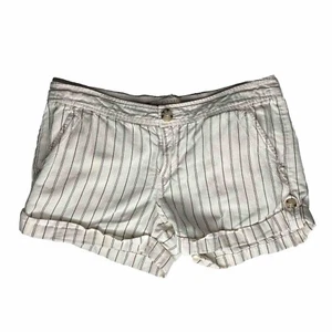 Old Navy Damengröße 6 Shorts Leinen Rollmanschette weiß & schwarz gestreift Taschen - Bild 1 von 8