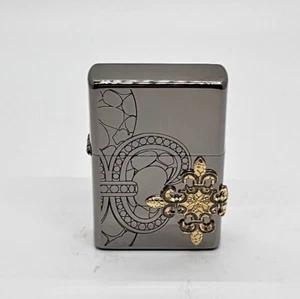 Encendedor Zippo cruz a cruz negro diseño único envío desde EE. UU. - Imagen 1 de 10