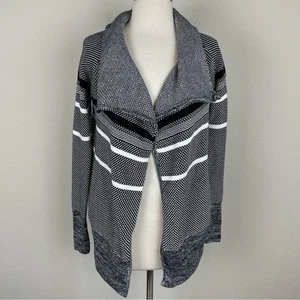 Ivivva Black White Open front Cardigan Sweater Wrap 14 Girls - Picture 1 of 11