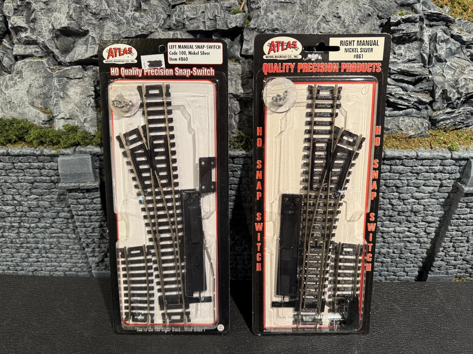 Atlas #860 & #861 HO Scale Code 100 Nickel Silver Manual Left & Right Switches. - Image 1 of 1