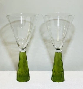 (2) Artland Prescott Cocktail Martini Wine Glasses Frosted Green Honeycomb Stem - Picture 1 of 3