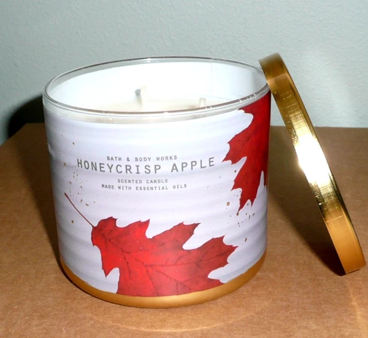 HONEYCRISP APPLE 3 Wick Candle from Bath & Body Works - Image 1 of 1