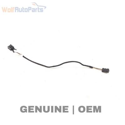 2017–2020 MERCEDES-BENZ GLA250 2,0 л — разъем жгута проводов для подсветки салона - Изображение 1 из 4