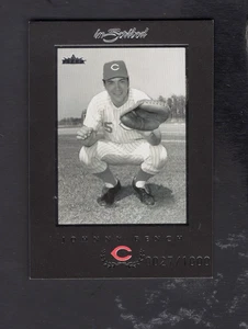 2004 Fleer InScribed #76 Johnny Bench RET 27/1000 - Picture 1 of 2