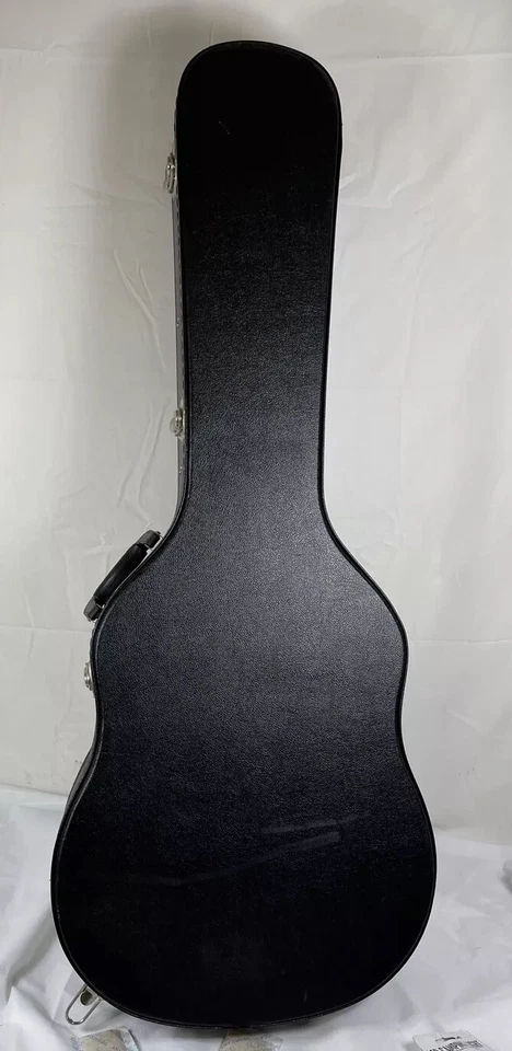 Road Runner Acoustic Guitar Hard Case REH132 With Keys - Image 1 of 4