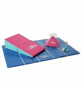 American Girl Doll Joss Cheer attrezzatura pratica nuova con scatola ritirata - Foto 1 di 1