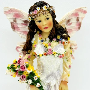 Crisalis Collection Faerie Figurine “WINTER BOOUQUET ” By Christine Haworth - Picture 1 of 9