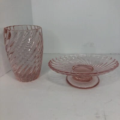 Simply Shabby Chic Pink Glass Bathroom Vanity Soap Holder and Glass - Image 1 of 4