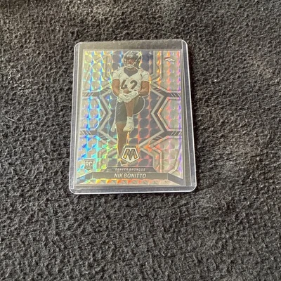 2022 Panini Mosaic Nik Bonitto Rookie Mosaic Parallel Card! - Image 1 of 2