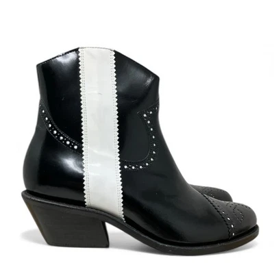 Office of Angela Scott Mujer 8 Botines Cuero Negro Punta de Ala Miss Billy Foto 1 de 4