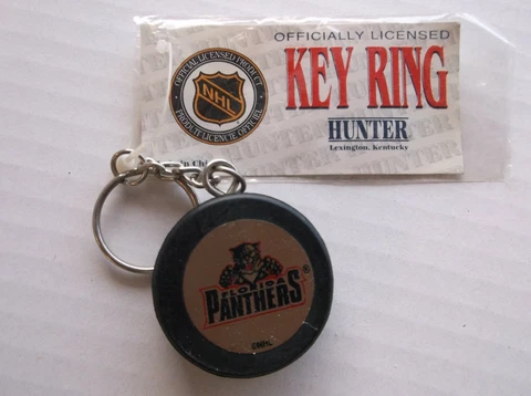 FLORIDA PANTHERS NHL Officially Licensed Mini Hockey Puck Key Ring Cover