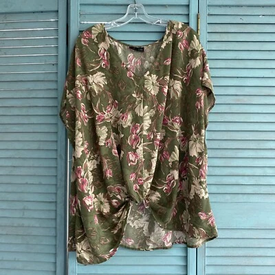Cameo Appearance Blouse Shirt ~ Sz 2X ~ Green & Pink ~ Short Sleeve - Image 1 of 3
