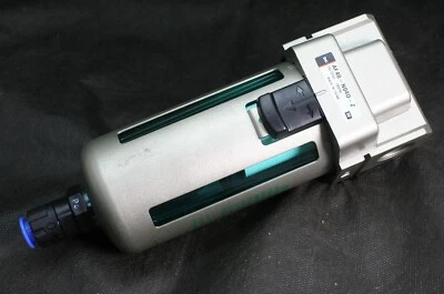 One (1) SMC AF40-N04D Modular Filter AF Mass Pro China 1/2"NPT NEW - Image 1 of 4