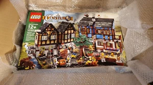 LEGO CASTLE 10193 Medieval Market Village - NEU SEALED MISB RARE - Bild 1 von 8