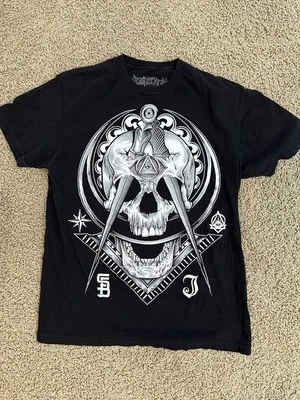 Steadfast Brand Black Short Sleeve Illuminati Skull Graphic Tee Medium EUC - Image 1 of 4