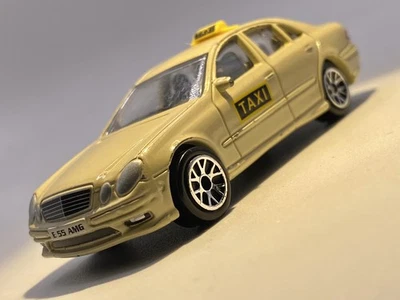REALTOY🔥2003 MERCEDES BENZ C 320 Rarer Taxi Version 1:64 - Image 1 of 4