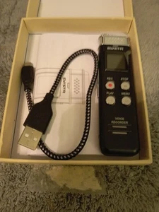 EVISTR 16GB Digital Voice Recorder Voice Activated Recorder with Playback - NEW - Picture 1 of 5