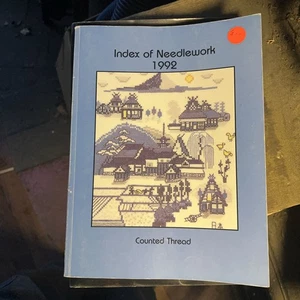 Index of Needlework 1992 by Counted Thread 160 Page Paperback Book - Foto 1 di 16