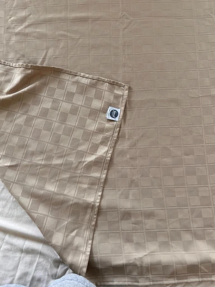 Mantel Food Network 70 x 52 beige tostado poliéster cuadrados Foto 1 de 4