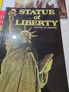 STATUE OF LIBERTY, KEEPER OF DREAMS, 1983+ 3 More Patriotic Books 4 Pcs Bundle - Picture 1 of 11