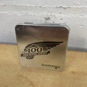 Red Wing Shoes Guard Dog Analog Gürteluhr mit Blechdose Vintage 100th Anniversary 2005 - Bild 1 von 6