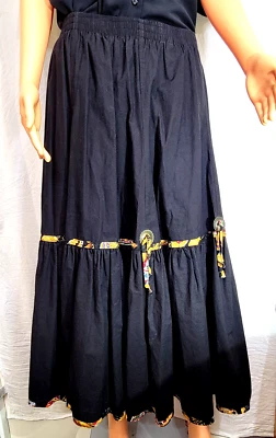 Falda para mujer Roper M negra con ribete suroeste y concho's rodeo vaquera Foto 1 de 4