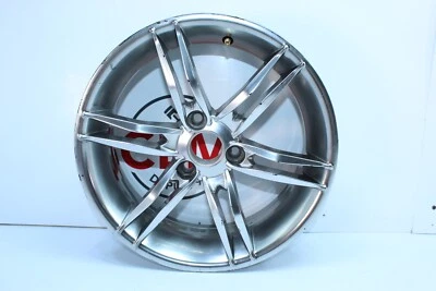 2010 CAN-AM SPYDER RT-S ROADSTER 前轮 RIM 烟熏铬 706201121 — 第 1/4 张图片