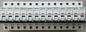TVA INC Schneider Acti 9 iC60H simple pôle MCB 4 6 10 16 20 25 32 40 50 63 B C D - Photo 1/16
