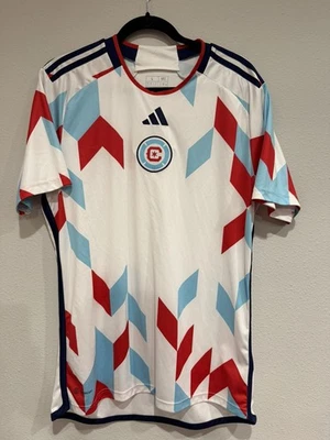 Camiseta deportiva Shaqiri Chicago Fire para hombre grande 2023 2024 visitante #10 kit camiseta Adidas Foto 1 de 4