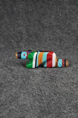 Talla fetiche castor Zuni - Reynold Lunasee Foto 1 de 4