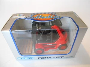Welly 1:32nd Scale Fork Lift Truck w/Pallet & Pull-Back Action, #2010CW, NIB - Picture 1 of 12