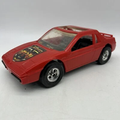 Coche de juguete Pontiac Fiero Tootsietoy 1/24 de plástico vintage de los años 80 hecho en EE. UU. de colección Foto 1 de 4