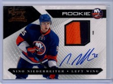 2010-11 Luxury Suite #142 Nino Niederreiter RC PATCH AUTO /299 - JETS