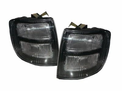 Luz de esquina transparente negra Pajero segunda generación 97-99 SUV 3D/5D para Mitsubishi Foto 1 de 4