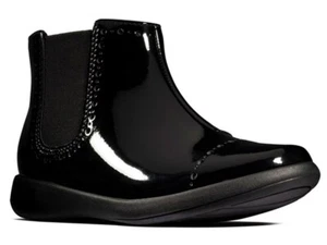 Clarks Kids Junior Etch Form Shoes Boots G Fit Black Leather Size 8k-9.5k - Picture 1 of 7