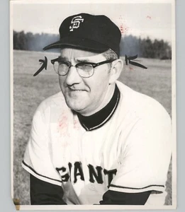 Foto de prensa de 1971 jugador de béisbol de los Gigantes de San Francisco Larry Jansen vintage - Imagen 1 de 2