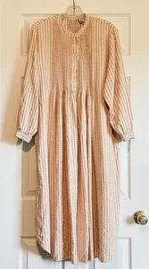 Vintage L.L. Bean Women’s Flannel Nightgown Ivory Red Striped Pintuck Large - Picture 1 of 8