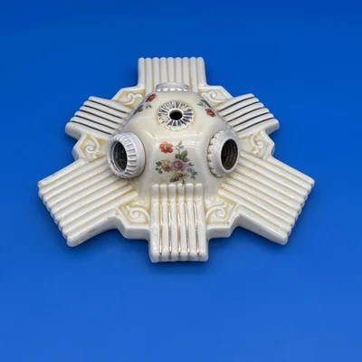 Luminária vintage Art Deco porcelana 3 lâmpadas floral montagem embutida - Imagem 1 de 4