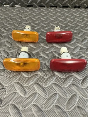 Dodge Ram 3500 2010-2018 juego de luces de señalización de doble platón OEM Mopar rojo ámbar Foto 1 de 4