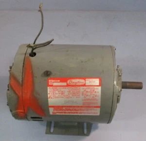 Dayton 5K458C Capacitor Start AC Motor 3/4HP 1725RPM 115/230V 1PH 5/8" Shaft Dia - Picture 1 of 7