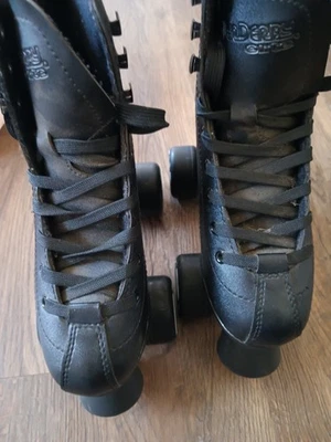 Roller Derby Elite Reewind boys roller skates - Image 1 of 3