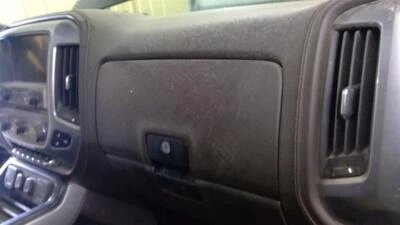 Guantera usada se adapta a: camioneta Chevrolet Silverado 2500 2015 grado A Foto 1 de 4