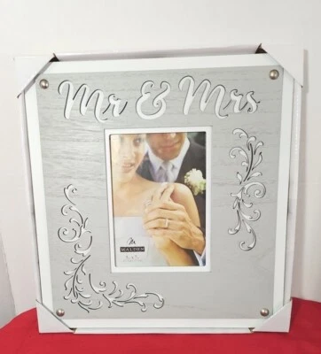 Marco láser boda Malden Mr & Mrs 5x7/12x13 nuevo en caja regalo aniversario Foto 1 de 4