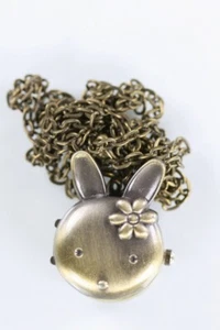 Colgante Reloj de Mujer Oro Acero Inoxidable Blanco Hello Kity Cadena Flip Open - Imagen 1 de 3