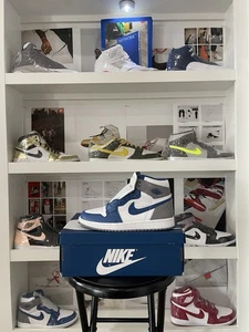 A1 Jordan 1 Retro High OG Mens blue ,white ,grey M6.5 W8 - Picture 1 of 7