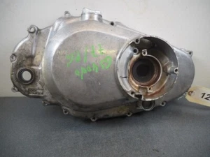 SUZUKI GS400 1977 11340-44001 CLUTCH COVER  CRANKCASE 12230 - Bild 1 von 8